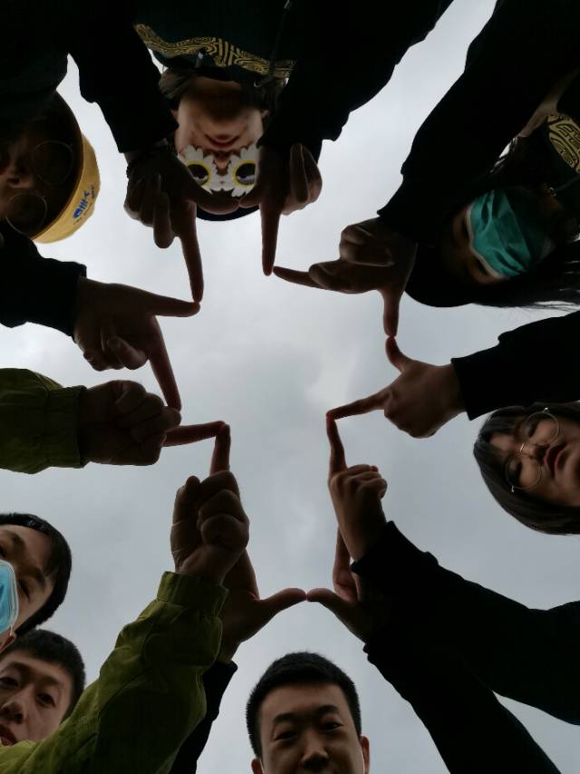 tmp_0d997fb548f58e9f967ecf704984bd5a51d1d98dbe2f1106.jpg