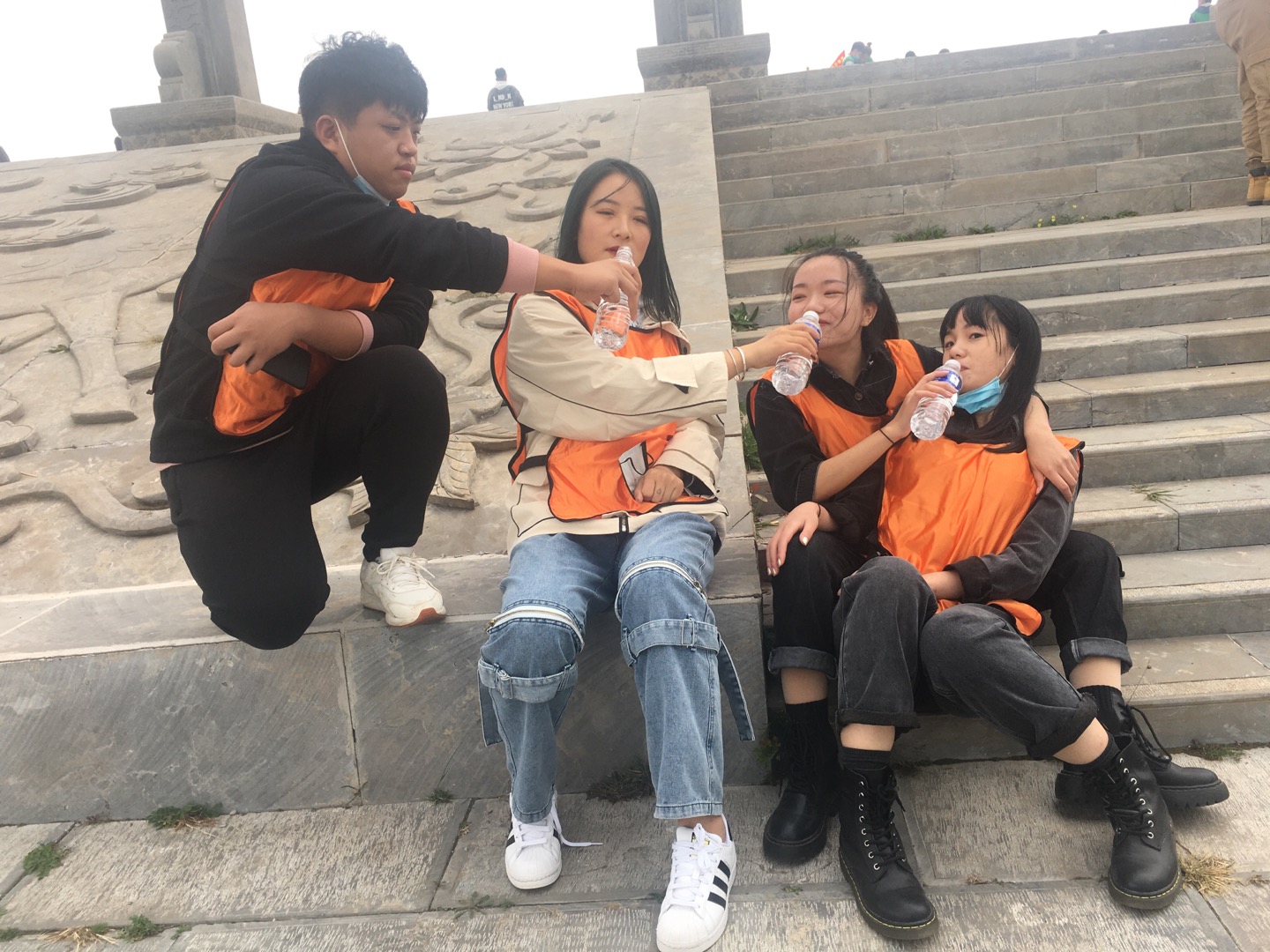 tmp_1f64fe6bbfee966f21adfe9a79cc13e2.jpg