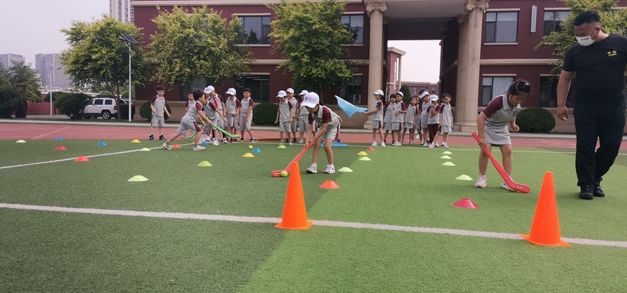 小学生素质拓展