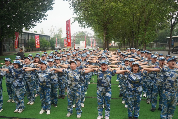 销售团队军事特训案例回顾-人格频率学苑