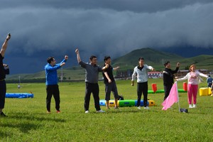 坝上草原团建拓展训练活动方案
